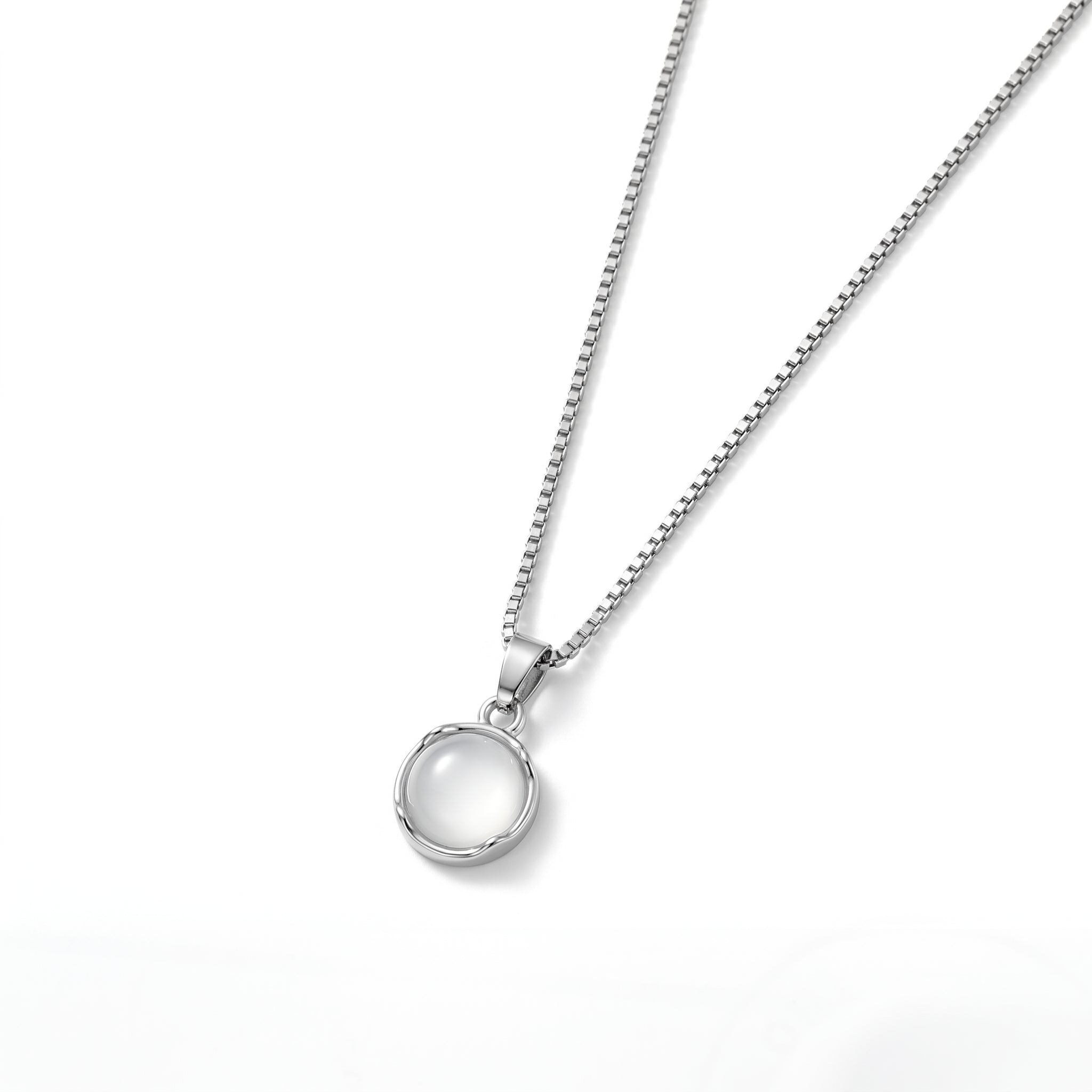 Clearance!! Mix Random Necklaces